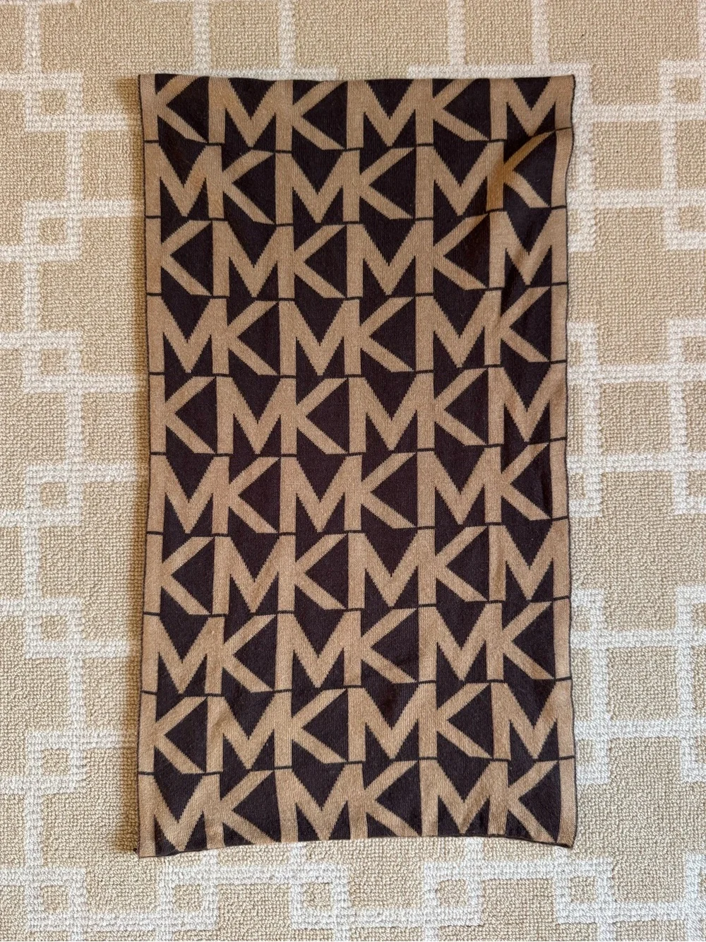 Michael Kors MK Logo Infinity Scarf Brown Tan Monogram Cozy Knit OS